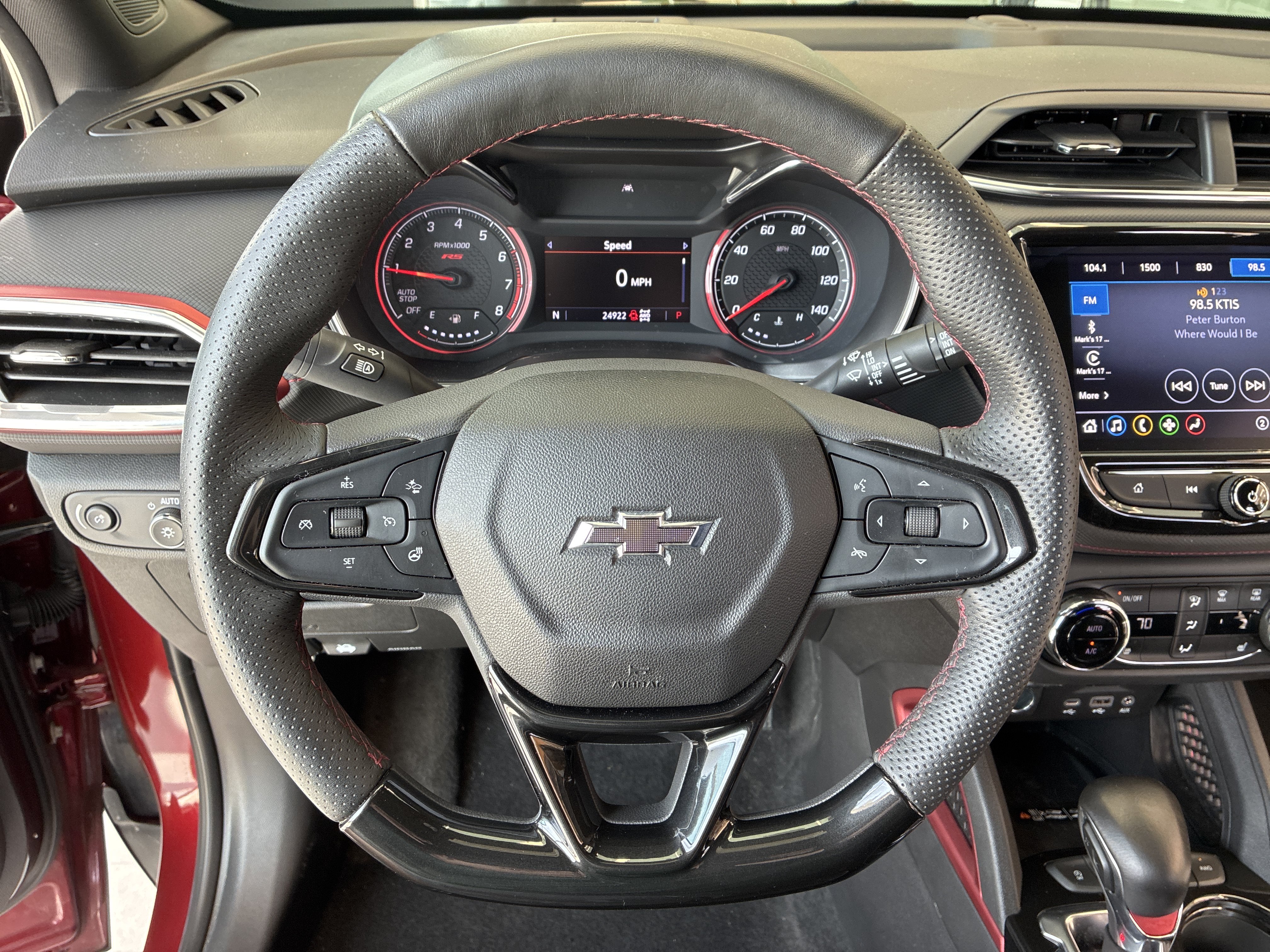 Used 2022 Chevrolet TrailBlazer RS w/ Sun and Liftgate Package AWD/4WD image 22