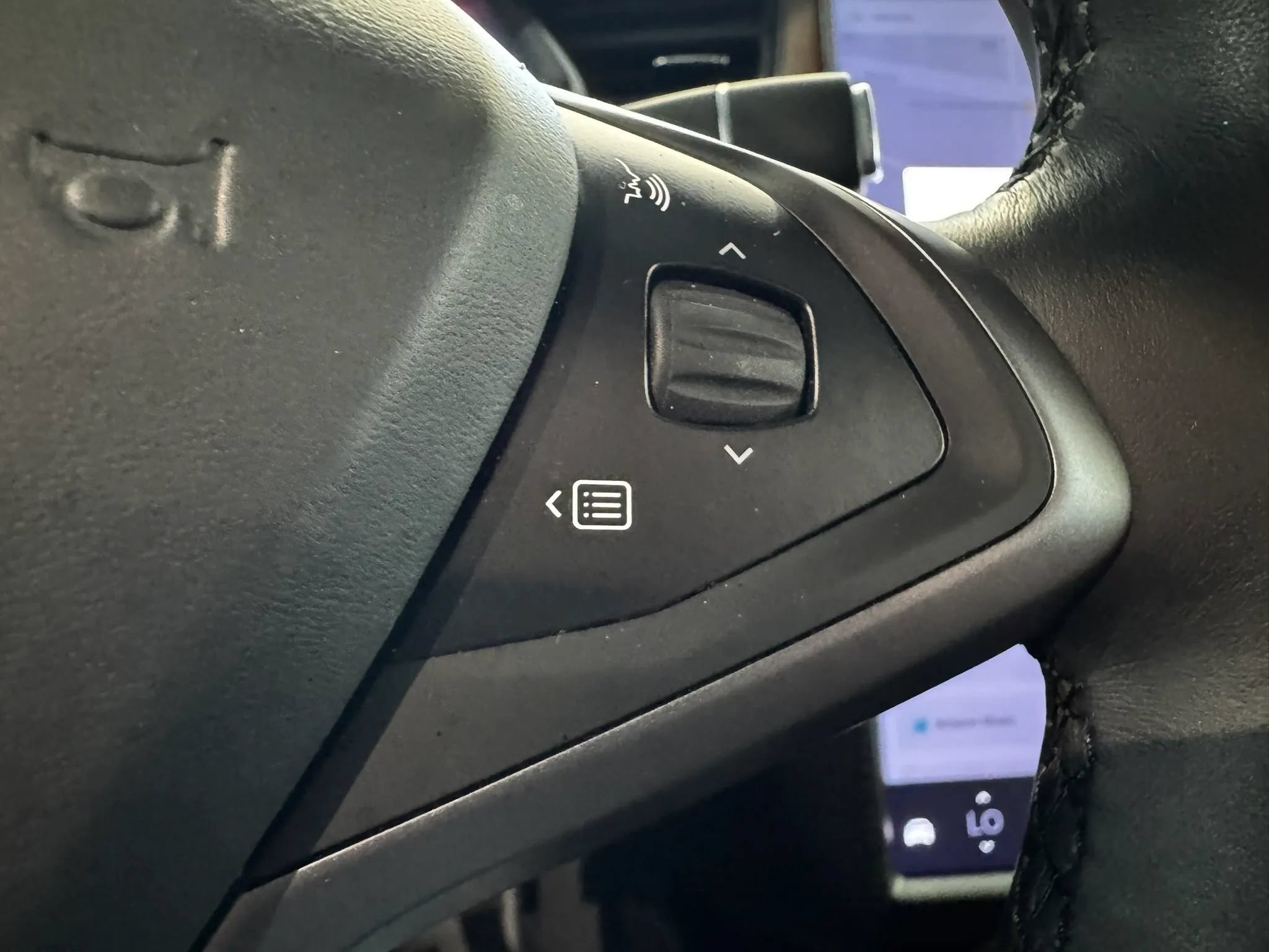 Used 2020 Tesla Model X AWD/4WD image 33