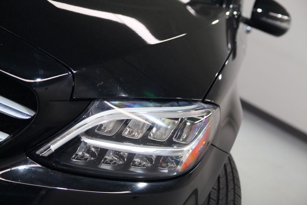 Certified 2019 Mercedes-Benz C 300 4MATIC Sedan image 9