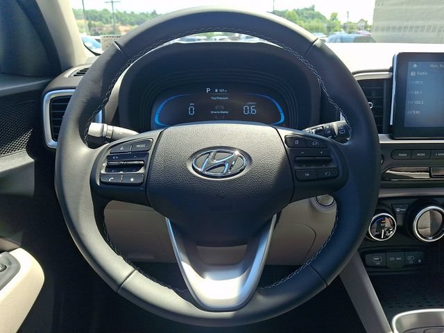 New 2026 Hyundai Venue SEL FWD image 20