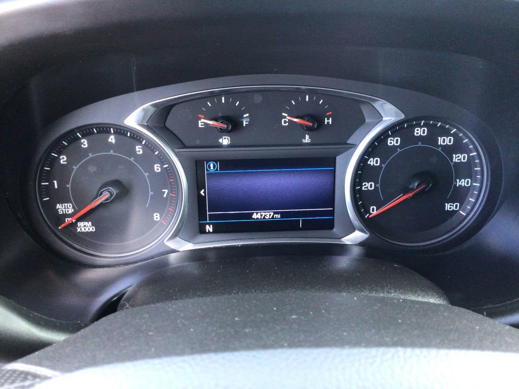 Used 2021 GMC Acadia SLE image 15