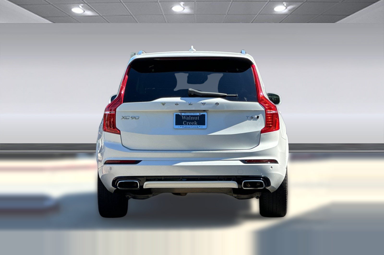 Used 2019 Volvo XC90 T6 R-Design w/ Advanced Package AWD/4WD image 9