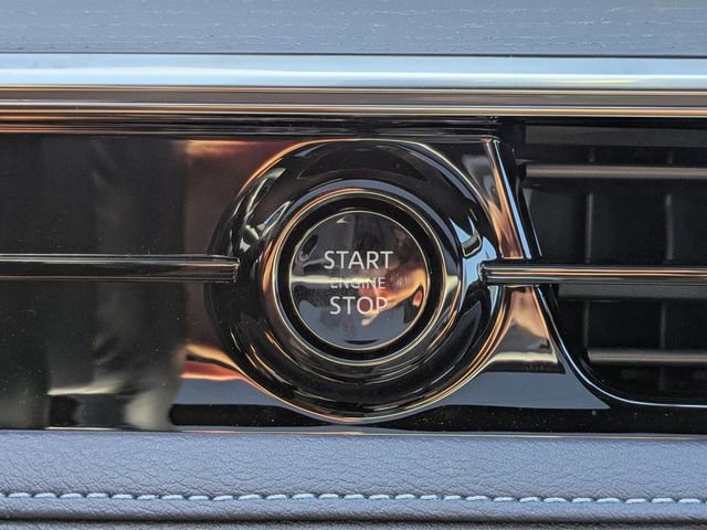 New 2026 INFINITI QX80 4WD w/ Sport Exterior Package image 33