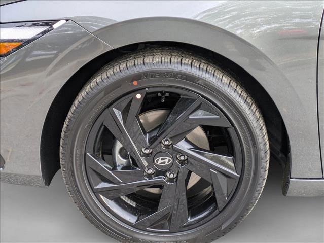 New 2026 Hyundai Elantra Sport image 9