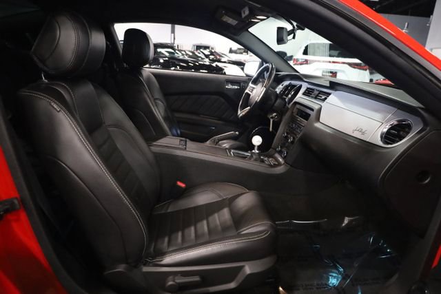 Used 2014 Ford Mustang GT Premium RWD image 24