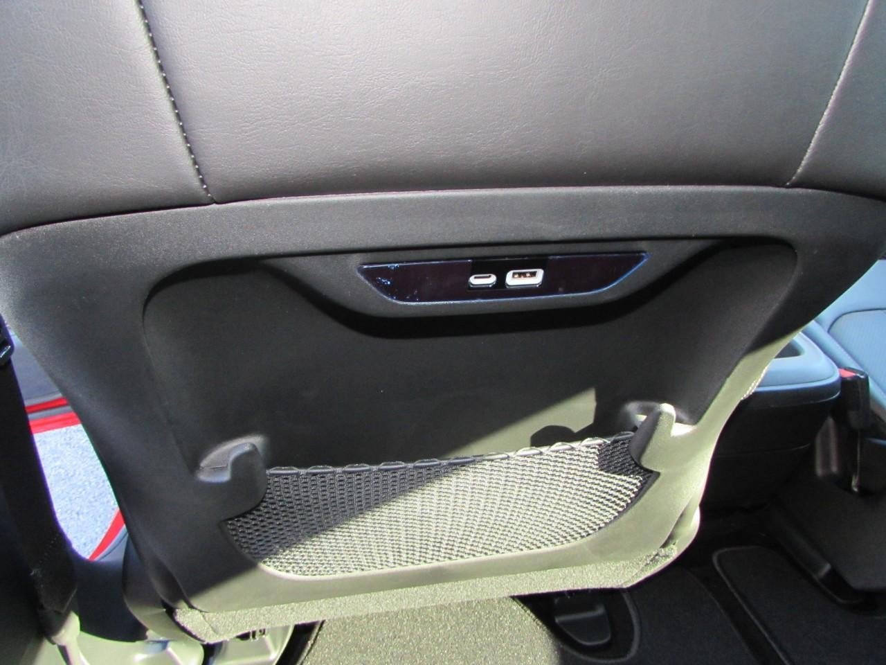 New 2026 Chrysler Pacifica Select image 26