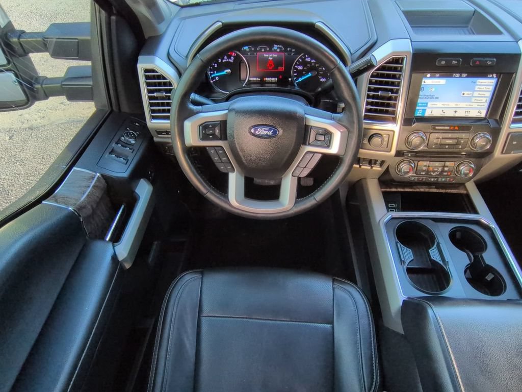 Used 2017 Ford F250 Lariat w/ Lariat Ultimate Package AWD/4WD image 16