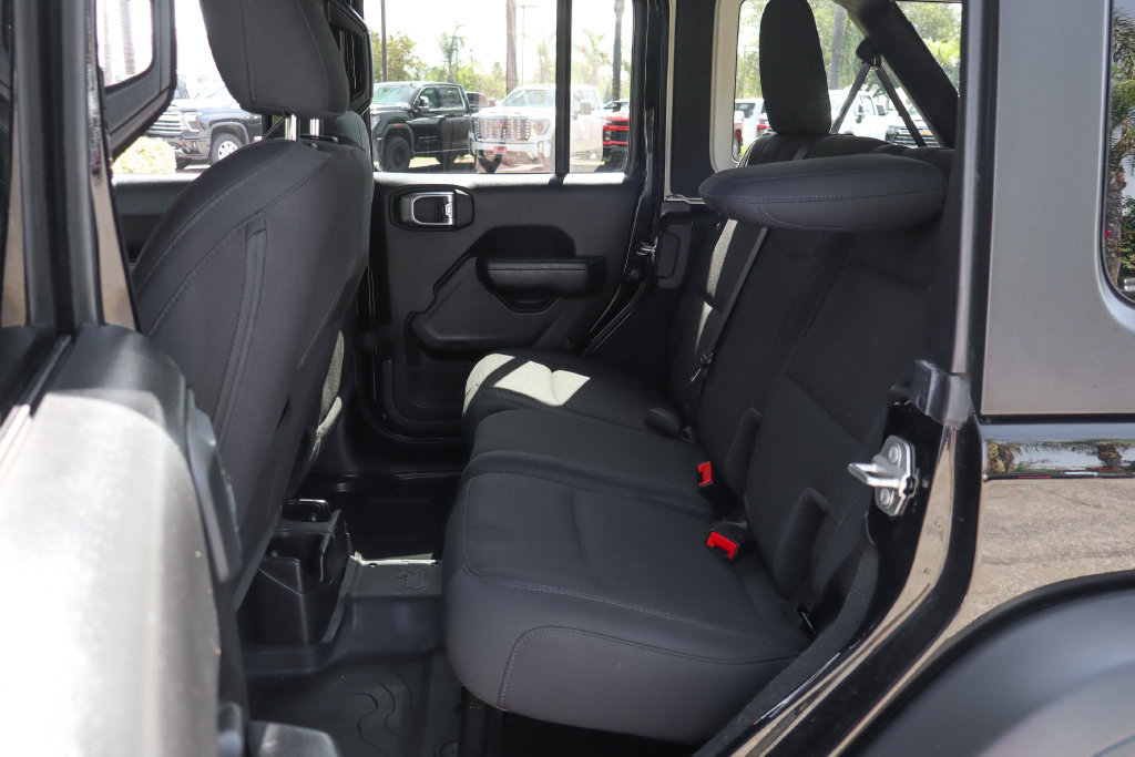 Used 2023 Jeep Wrangler Unlimited Sport AWD/4WD image 45