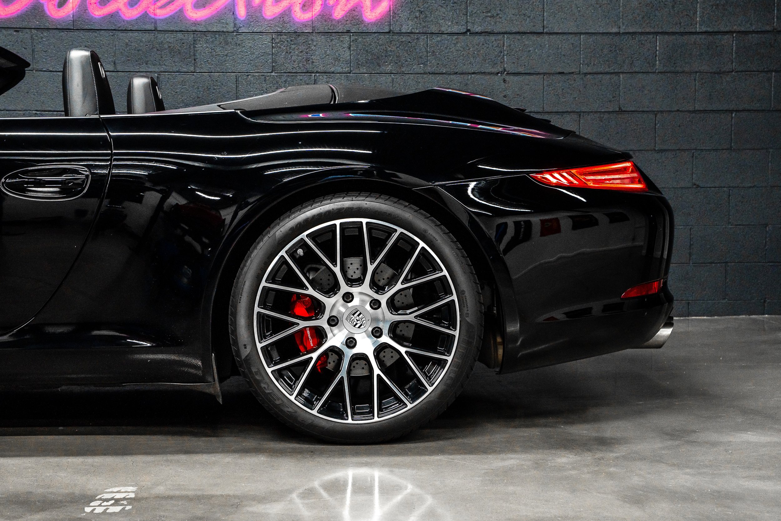 Used 2015 Porsche 911 Carrera S RWD image 14