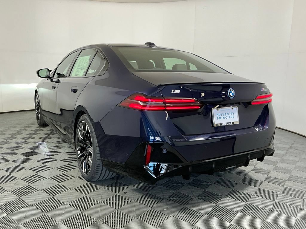 New 2026 BMW i5 M60 AWD/4WD image 7