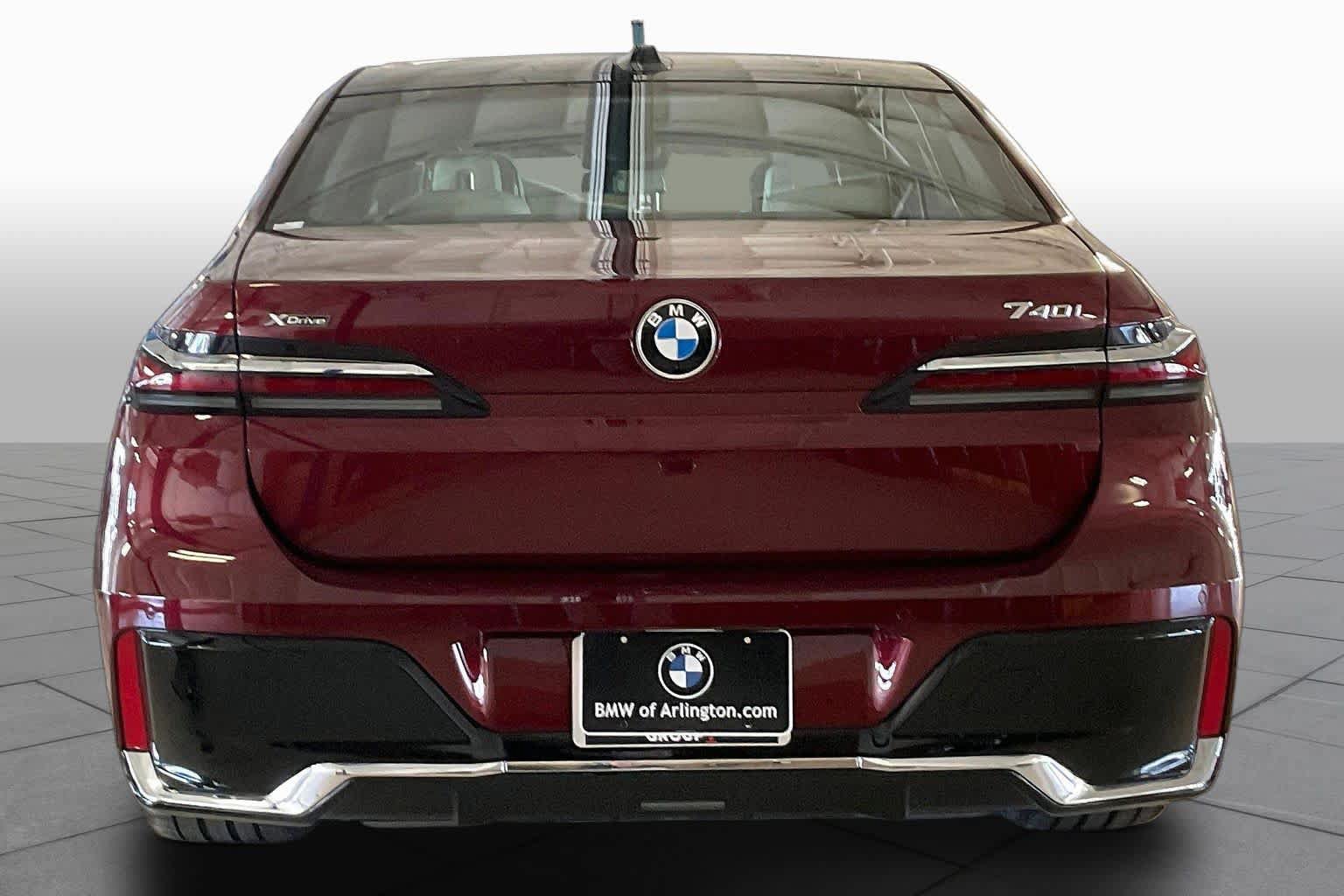 New 2026 BMW 740i xDrive w/ Executive Package AWD/4WD image 4
