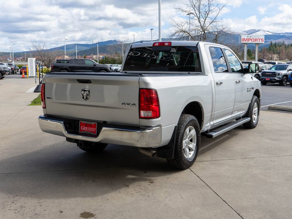 Used 2017 RAM 1500 Classic SLT AWD/4WD image 7