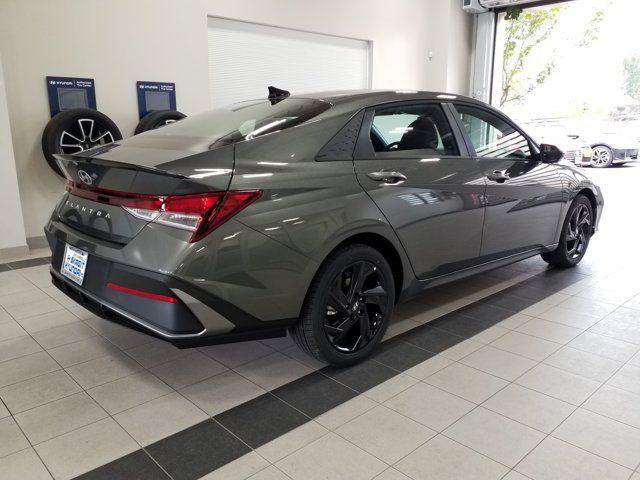 New 2026 Hyundai Elantra SEL Sport FWD image 19