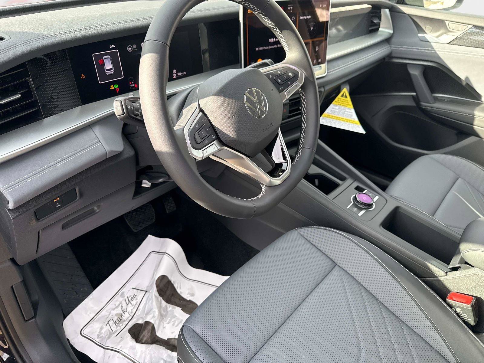 New 2026 Volkswagen Tiguan SE image 22