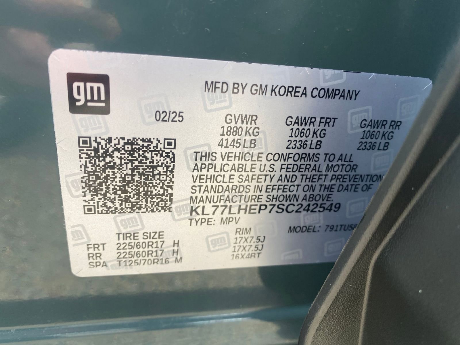 Used 2025 Chevrolet Trax LT w/ LT Convenience Package image 30