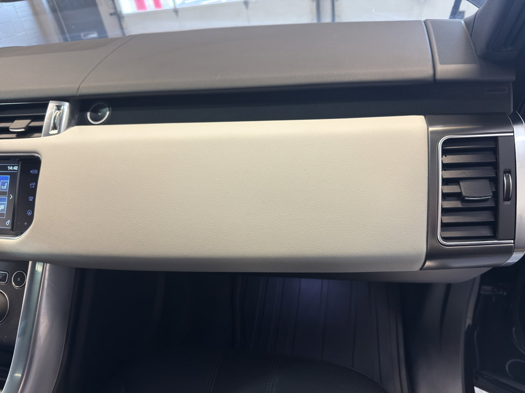 Used 2016 Land Rover Range Rover Sport Supercharged image 23