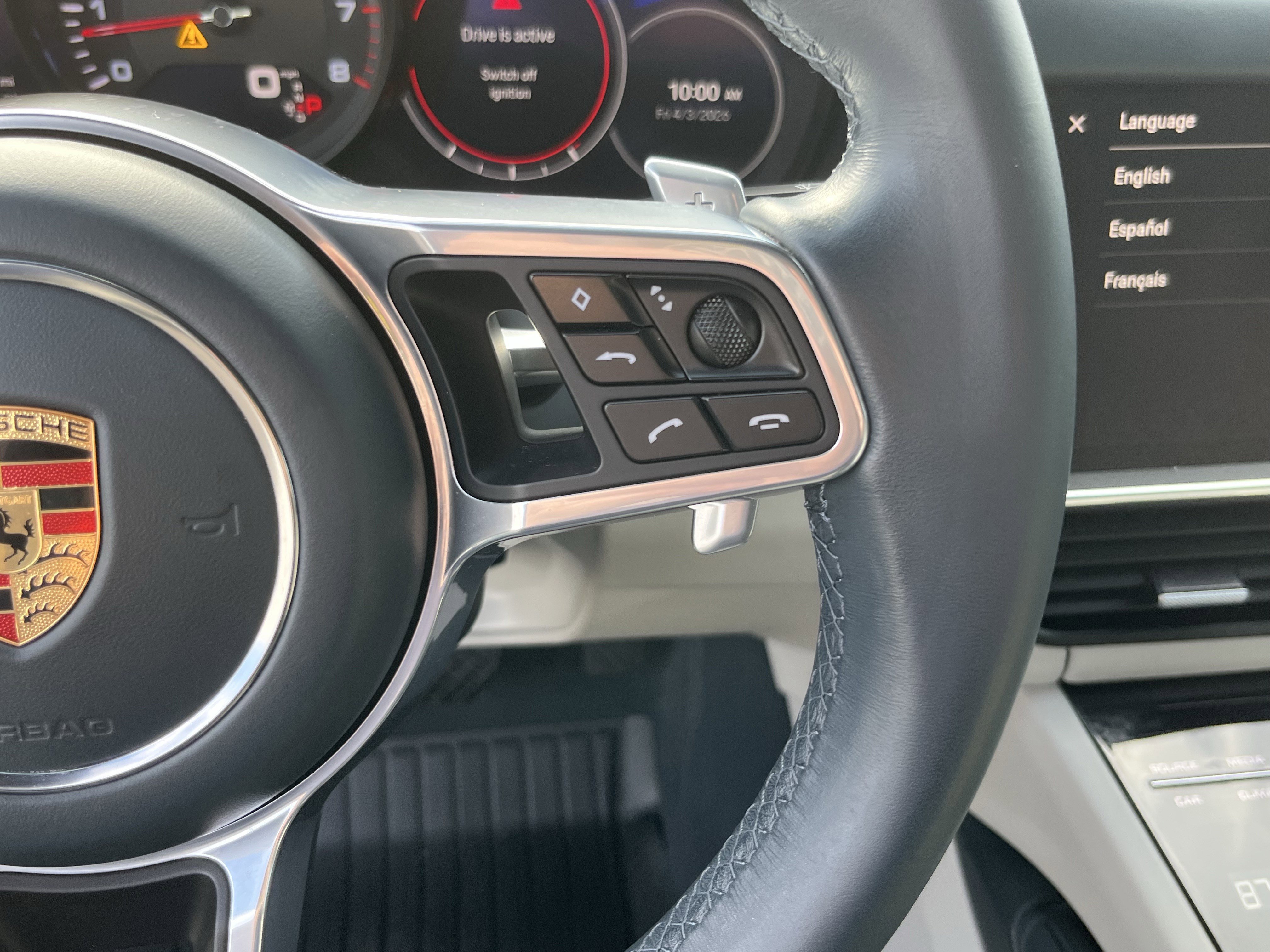 Used 2023 Porsche Cayenne Platinum Edition image 22