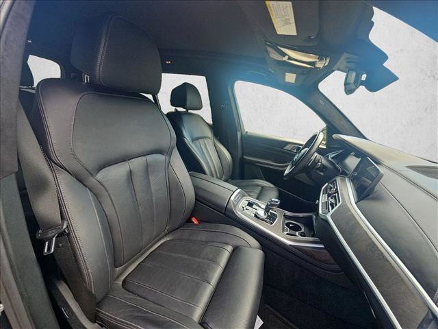 Used 2021 BMW X7 M50i AWD/4WD image 12