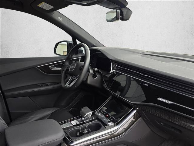 Used 2021 Audi Q7 3.0T Prestige w/ Prestige Package AWD/4WD image 11