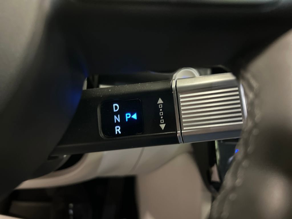 Used 2025 Hyundai Tucson Limited image 18