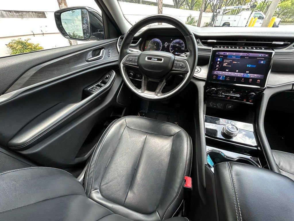 Used 2021 Jeep Grand Cherokee L Limited image 9