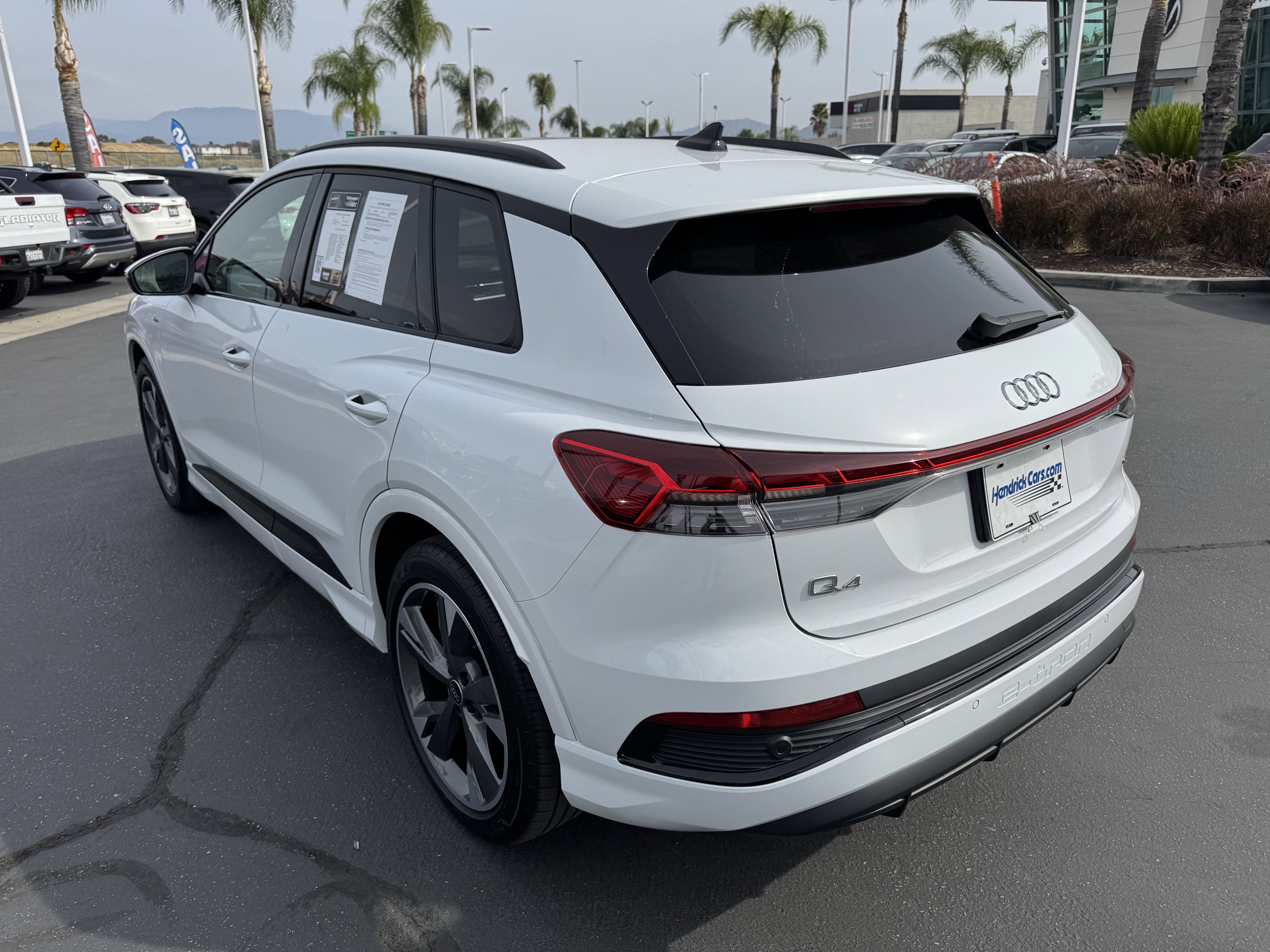 Used 2024 Audi Q4 e-tron Premium w/ Convenience Package image 8