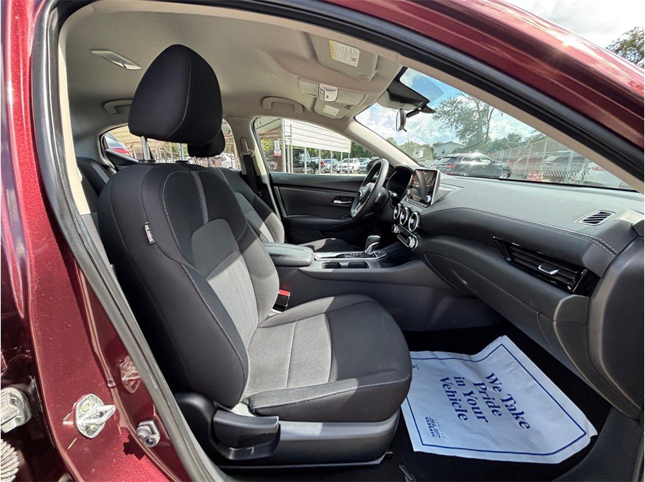 Used 2024 Nissan Sentra SV FWD image 36