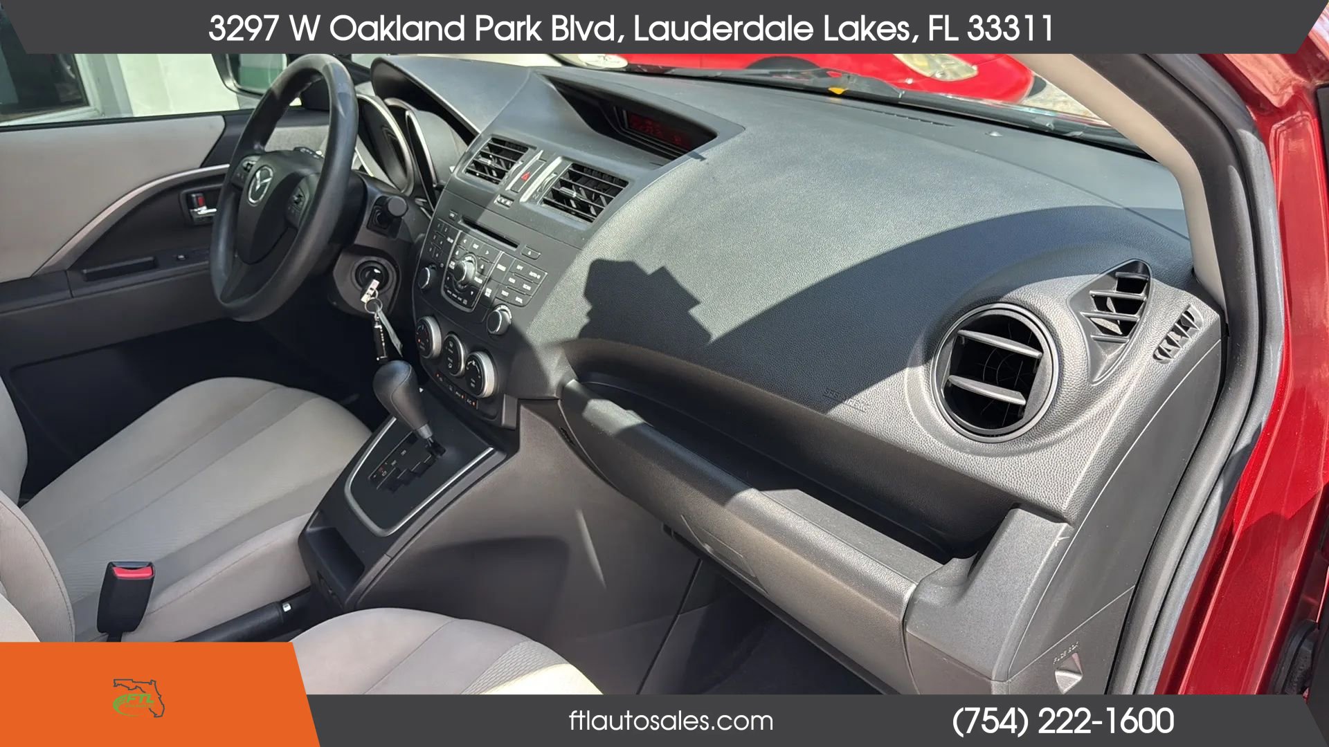 Used 2015 MAZDA MAZDA5 Sport FWD image 41
