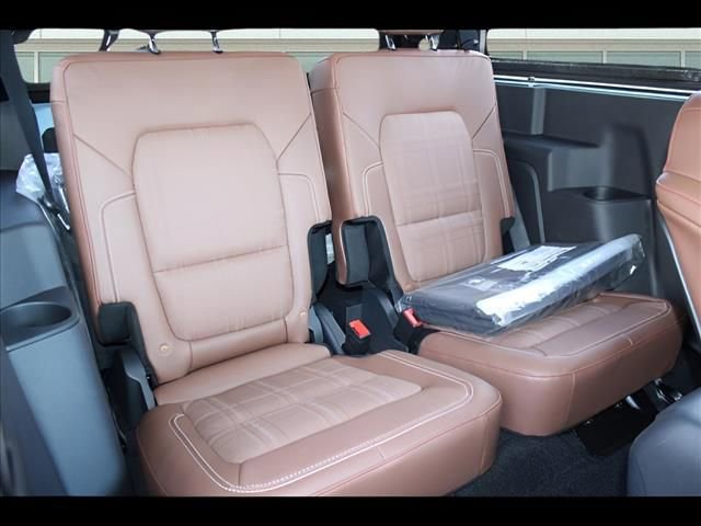 Used 2024 Ford Bronco Heritage Edition image 11