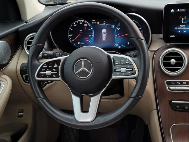 Used 2020 Mercedes-Benz GLC 300 4MATIC image 30
