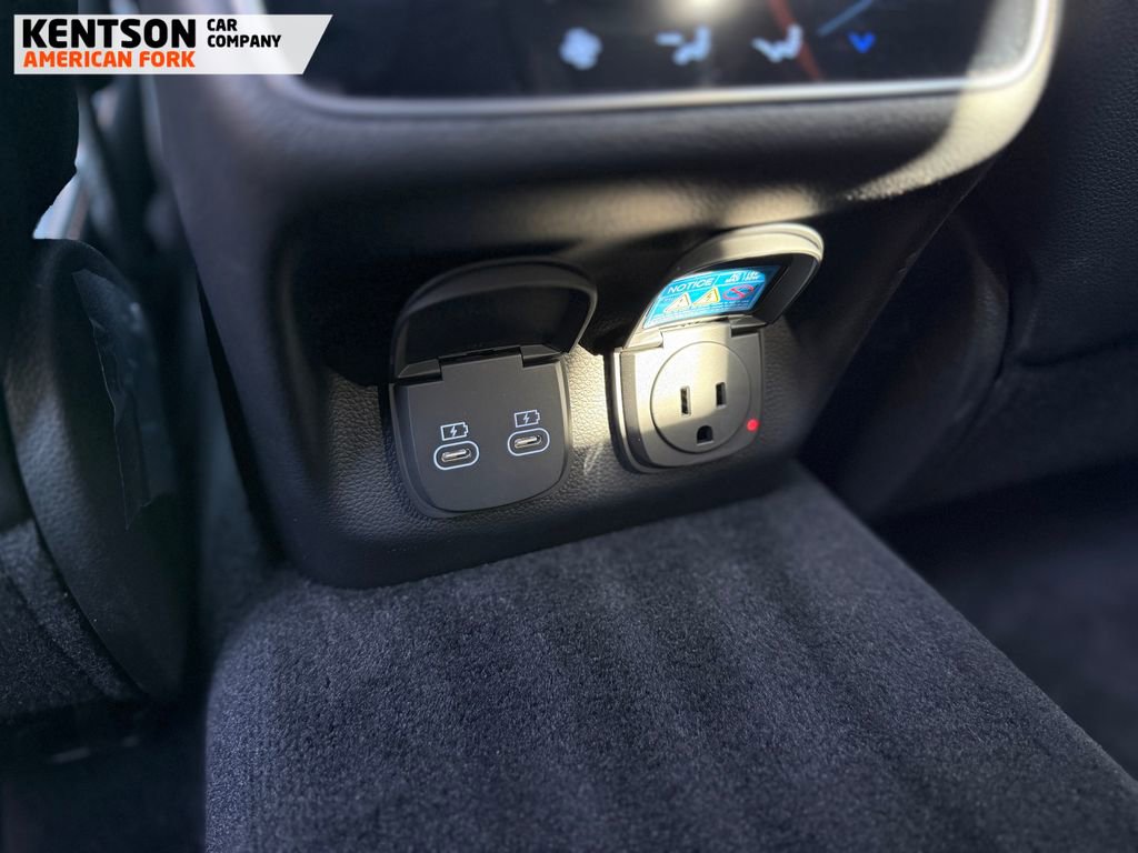 Used 2026 Genesis GV70 2.5T Sport Prestige image 43