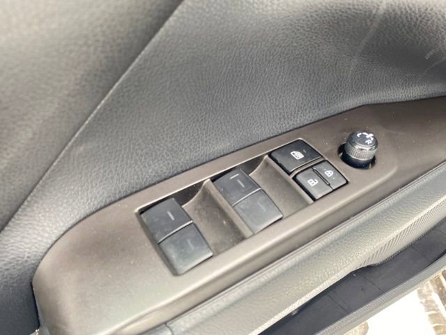 Used 2023 Toyota Camry SE image 15