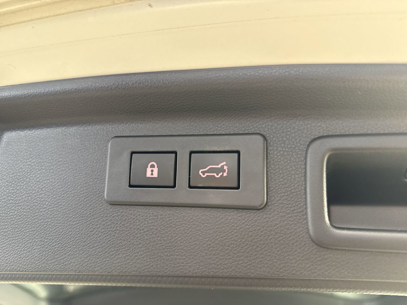 Used 2023 Subaru Forester Limited AWD/4WD image 34