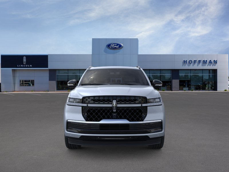 New 2026 Lincoln Navigator Reserve w/ Jet Appearance Package AWD/4WD image 26