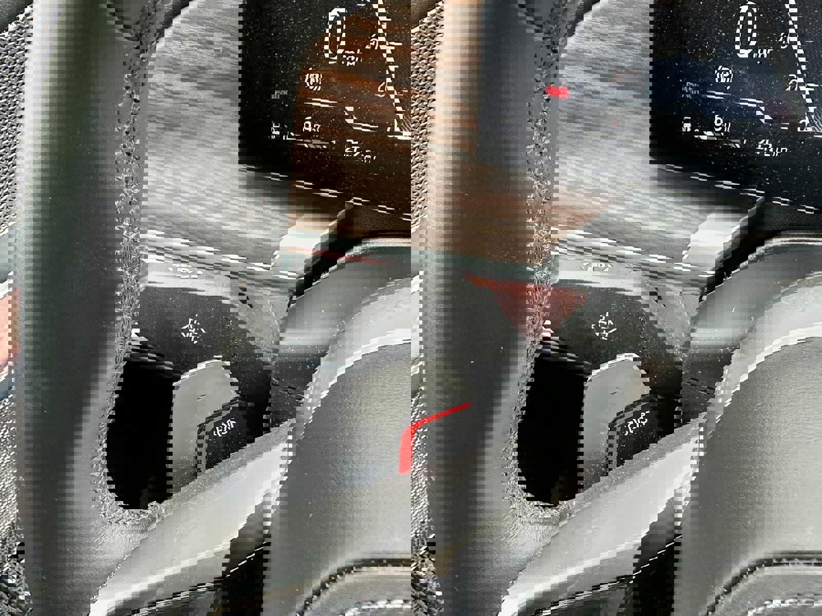 Used 2023 BMW 760i xDrive image 46