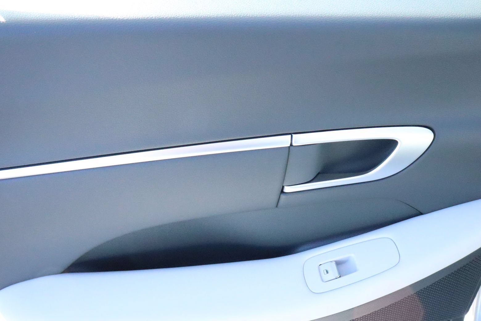 New 2026 Hyundai Sonata SEL FWD image 21