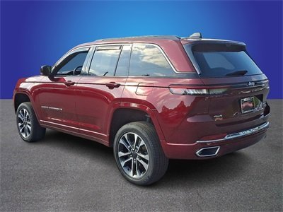 Used 2024 Jeep Grand Cherokee Overland w/ Luxury Tech Group IV image 4