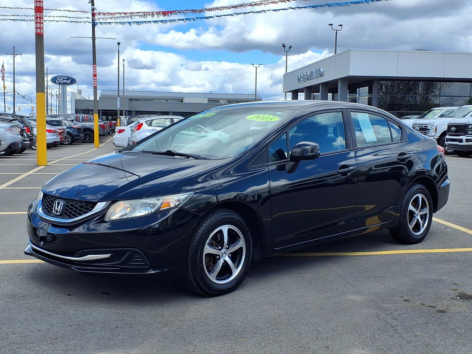 Used 2015 Honda Civic SE image 1