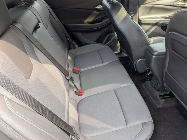 Used 2023 Buick Encore GX Select w/ Experience Buick Package FWD image 31