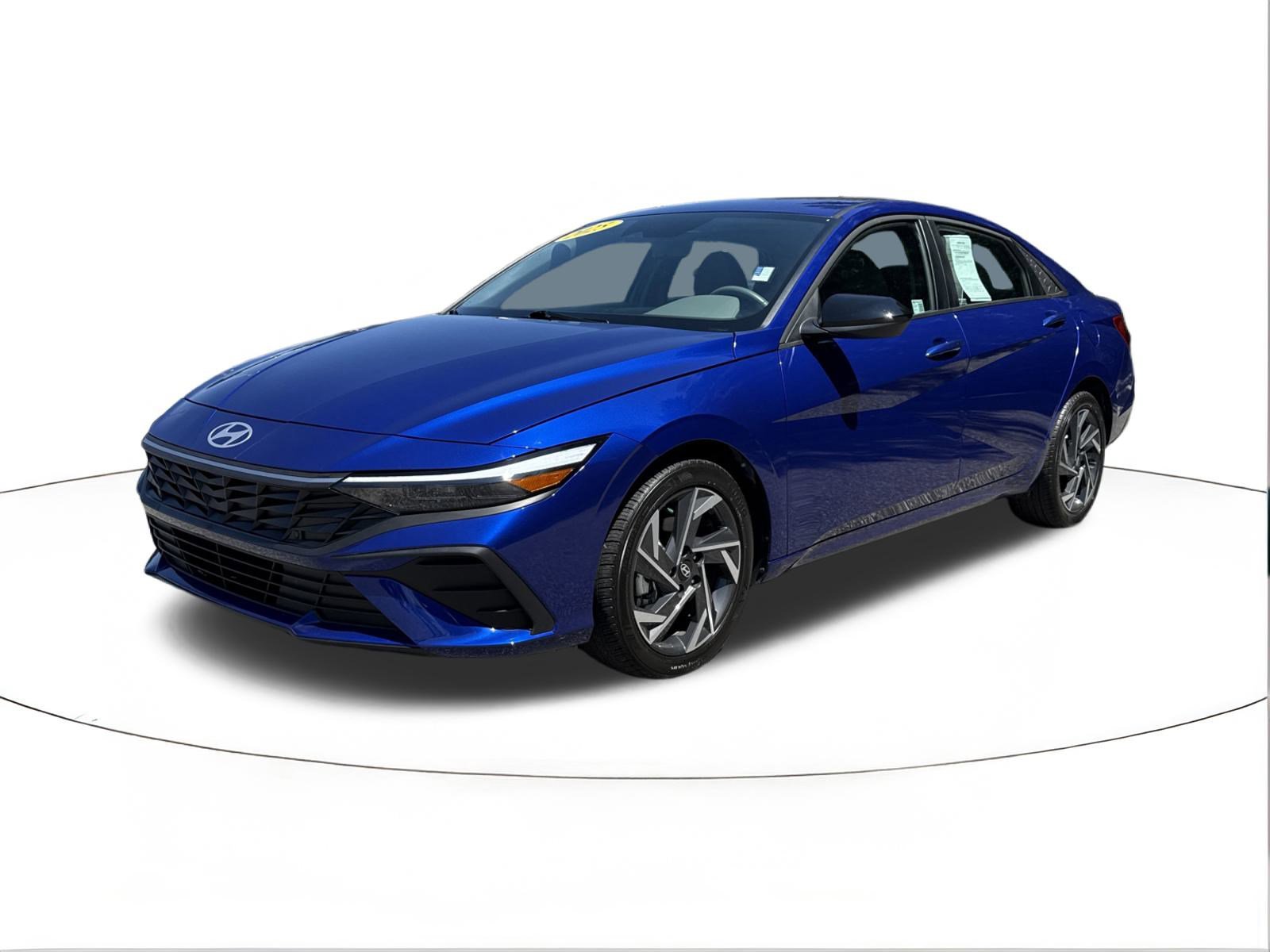 Used 2025 Hyundai Elantra Sport image 7