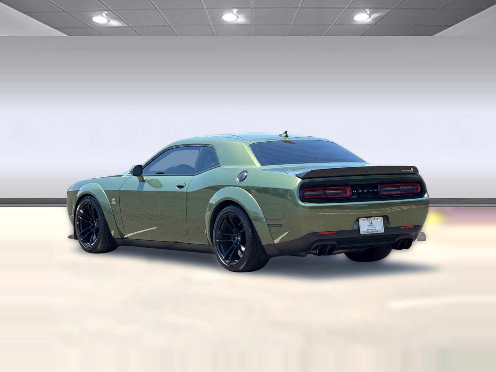Used 2021 Dodge Challenger R/T Scat Pack RWD image 3