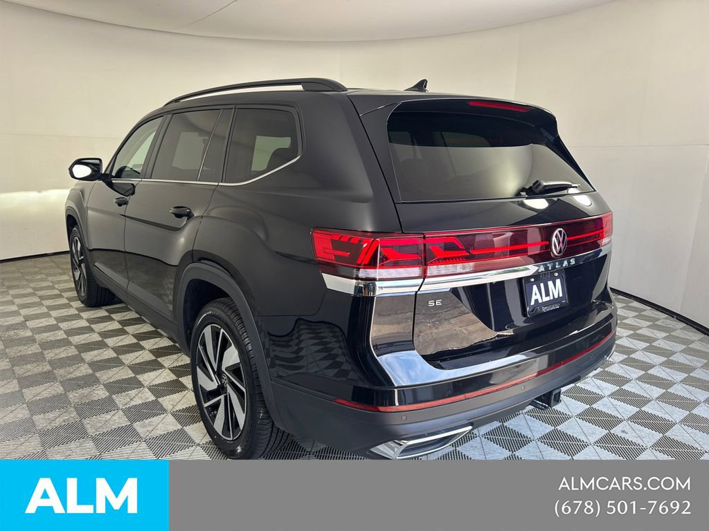 Used 2025 Volkswagen Atlas SE FWD image 9