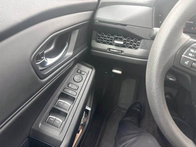 Used 2025 Honda Accord SE image 7