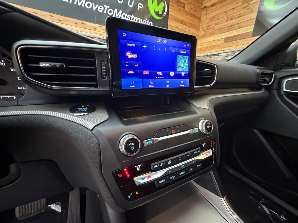 Used 2020 Ford Explorer XLT w/ Equipment Group 202A image 18