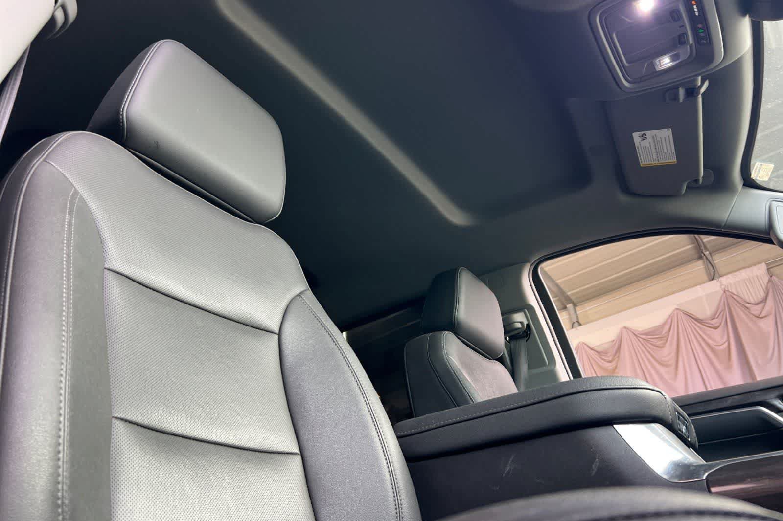 Used 2022 Chevrolet Silverado 1500 LTZ AWD/4WD image 18