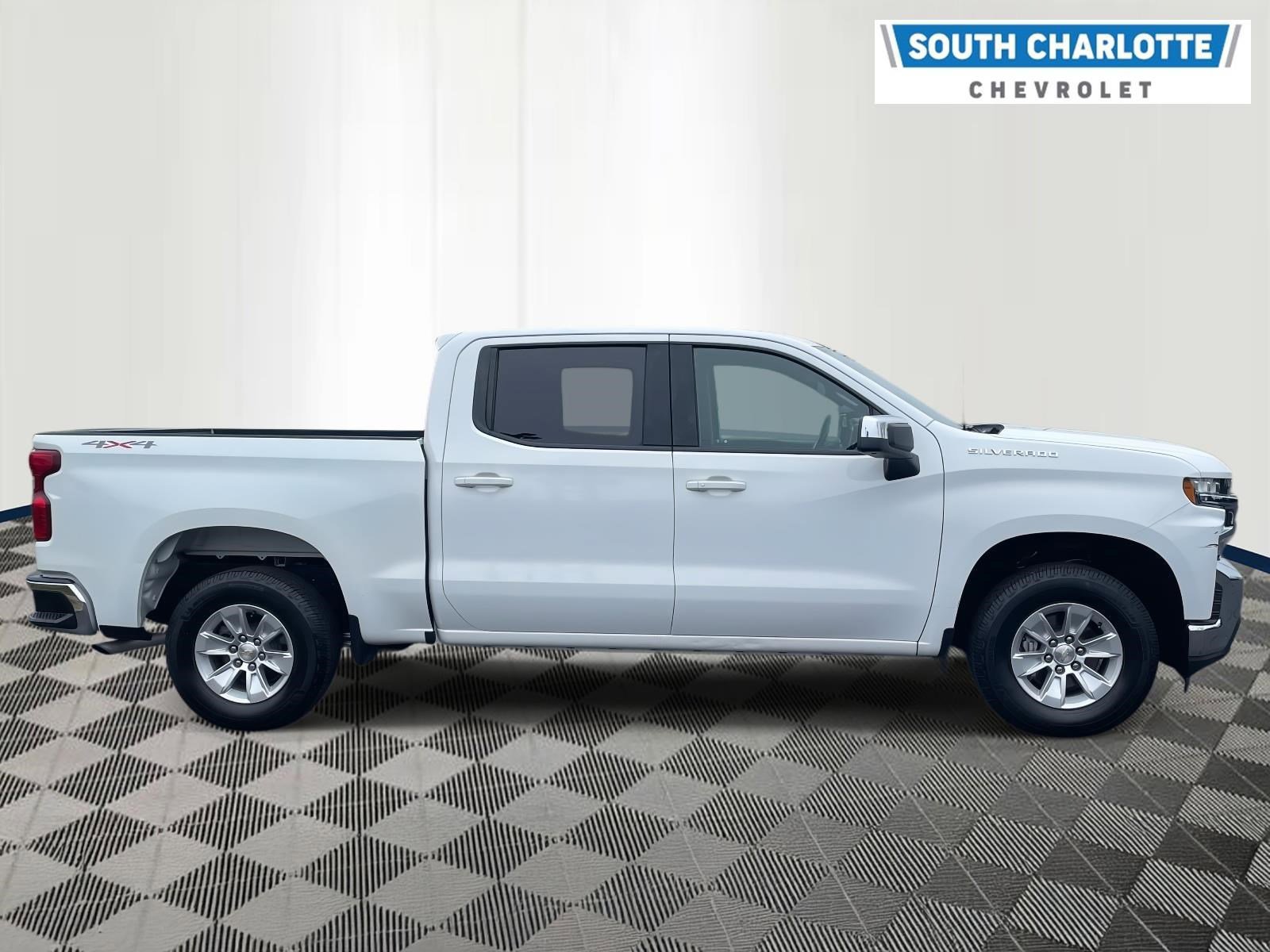 Used 2021 Chevrolet Silverado 1500 LT image 4