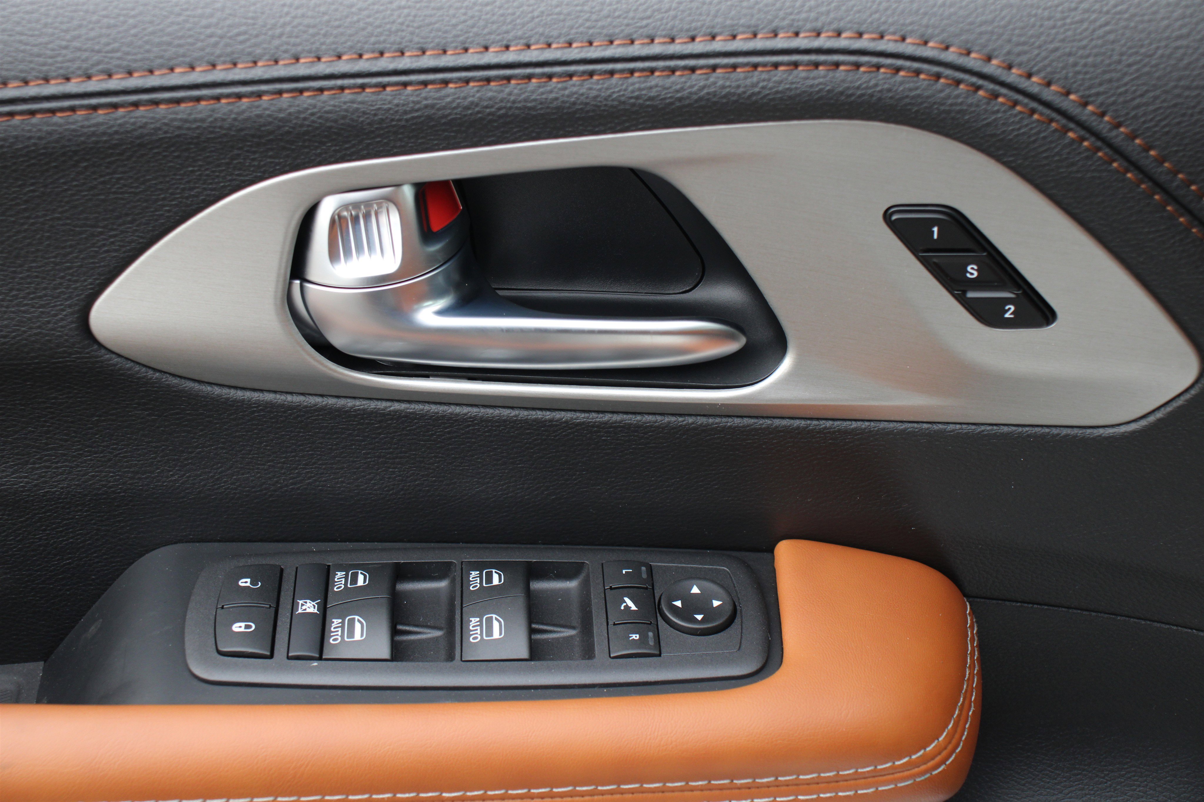 New 2026 Chrysler Pacifica Pinnacle image 7