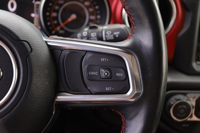 Used 2023 Jeep Wrangler Rubicon w/ Cold Weather Group AWD/4WD image 12
