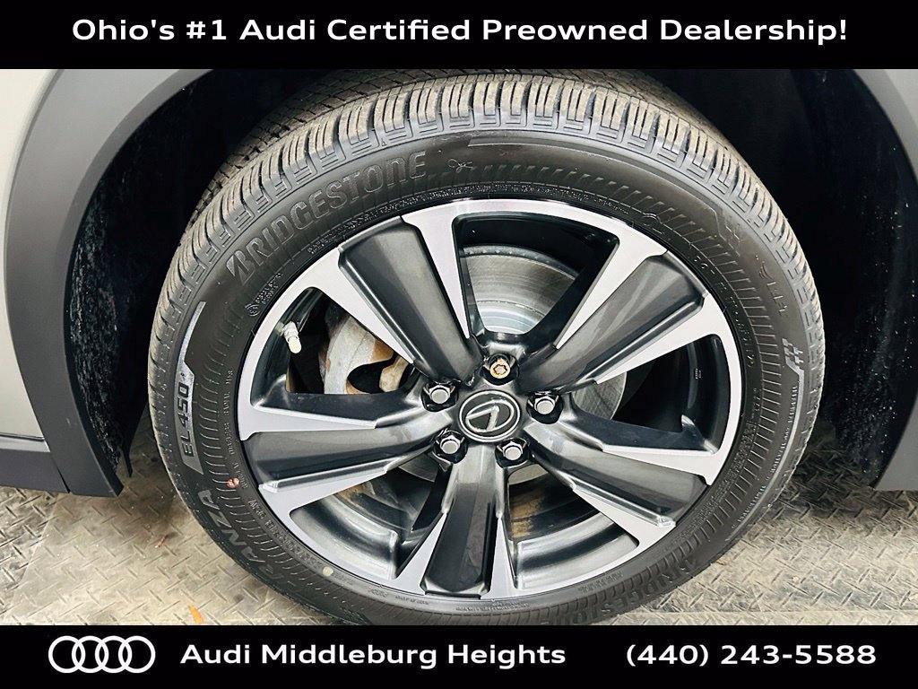 Used 2020 Lexus UX 250h w/ Premium Package AWD/4WD image 33