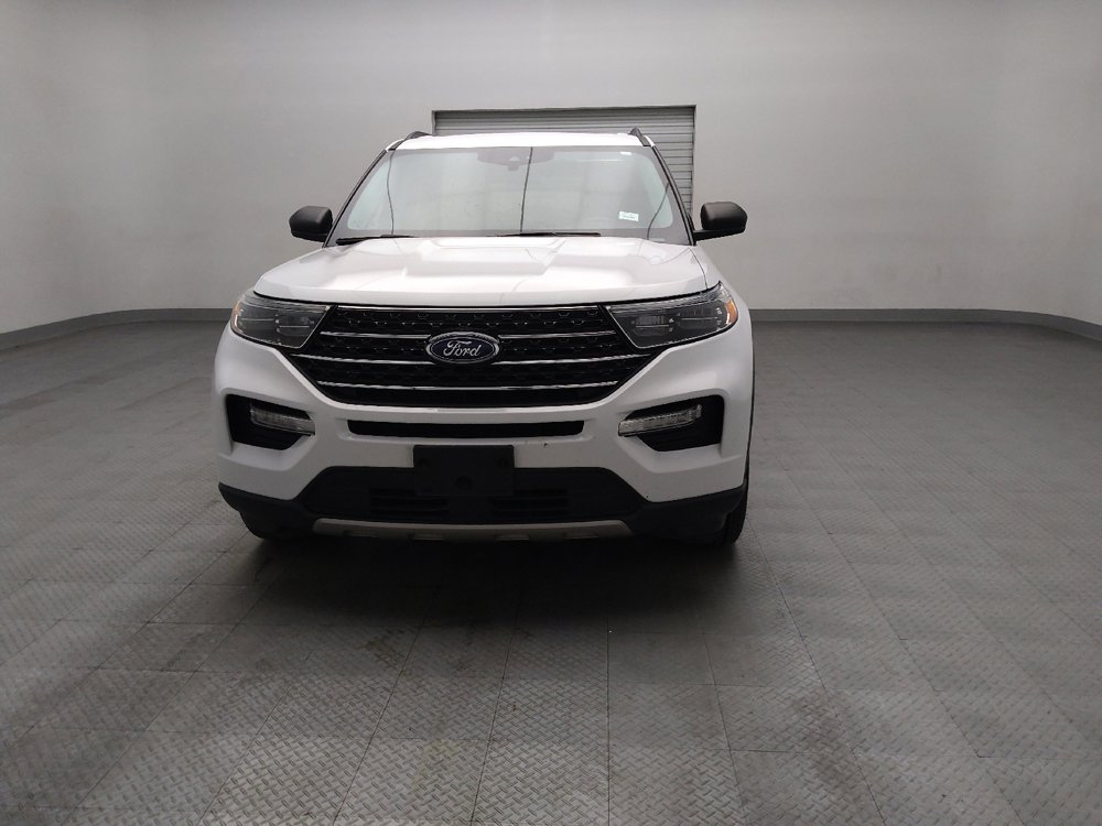 Used 2021 Ford Explorer XLT w/ Equipment Group 202A AWD/4WD image 15